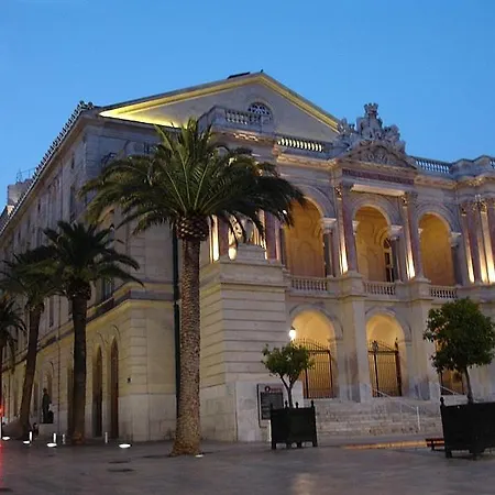 Apartment Casa Family, De Standing De 100m2, Proximite Du Centre-ville, Port Et Gare Tgv Toulon