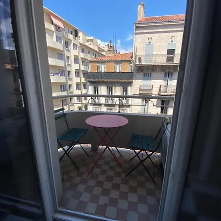 Apartment Casa Family, De Standing De 100m2, Proximite Du Centre-ville, Port Et Gare Tgv Toulon